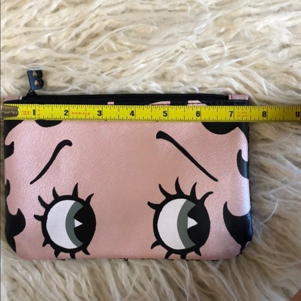Betty Boop Pouch - Picture 7 of 7